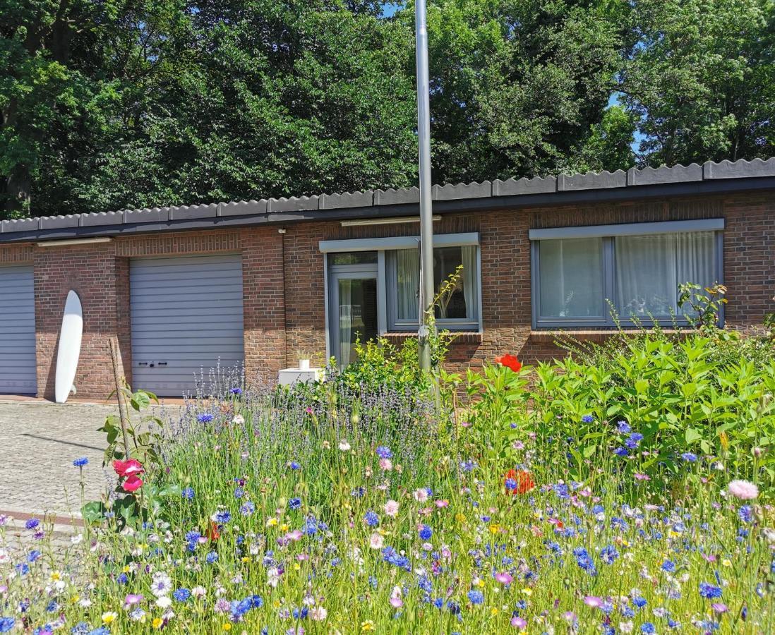Nordic Bo - Wellen, Wald und wilde Küste Surendorf Exterior foto